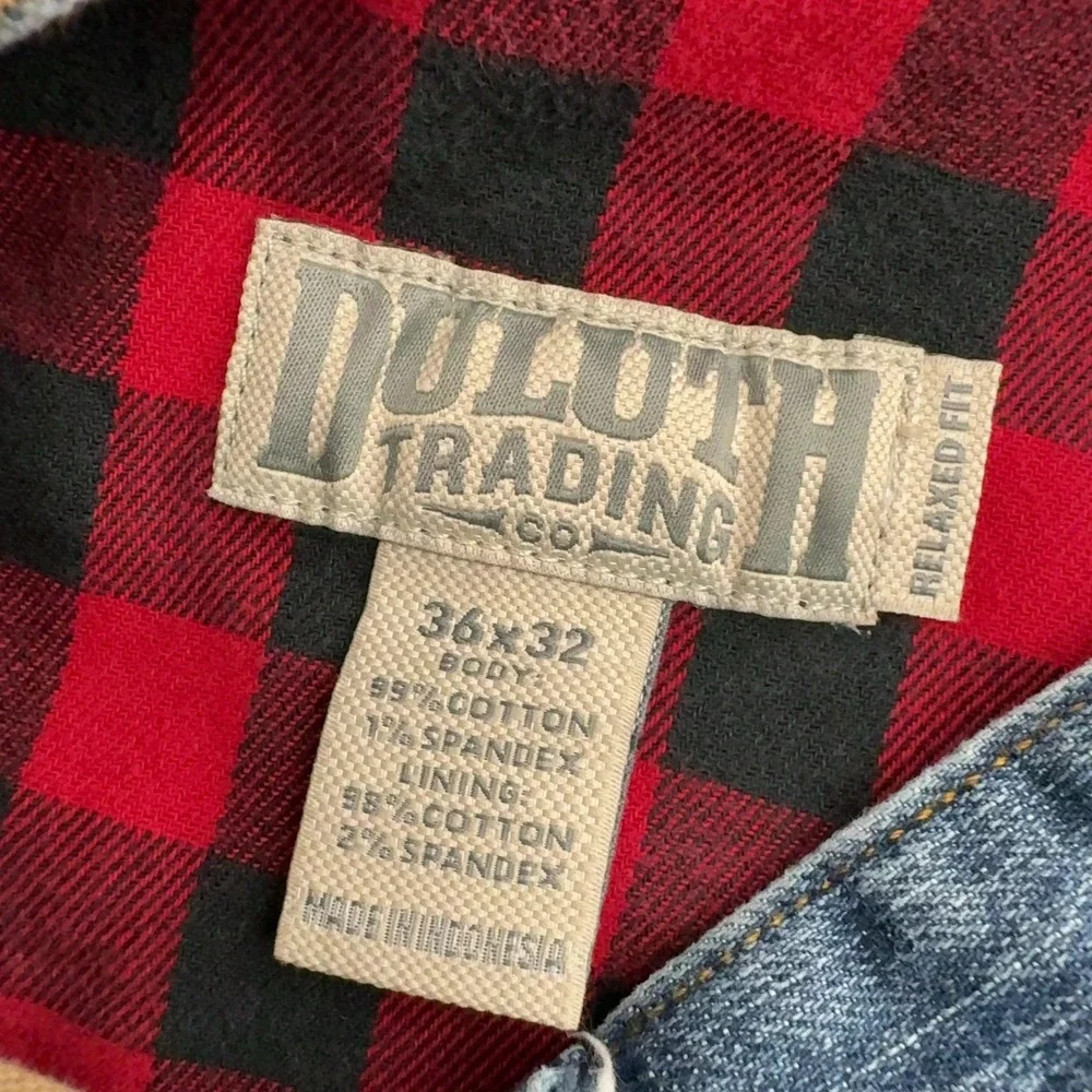 Duluth Trading Co waist flat